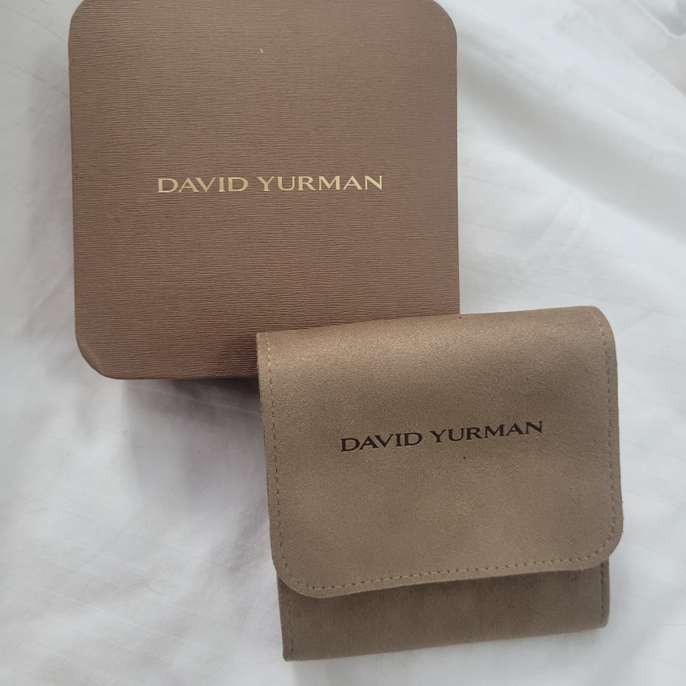 David Yurman Box and Cloth Multicompartment Bracelet Pouch Beige